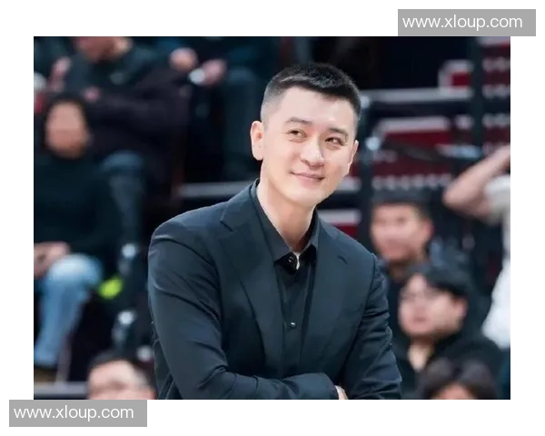 杨鸣重回CBA解说席!搭档姚全首秀,见证沪鲁争霸,上海能再进决赛吗